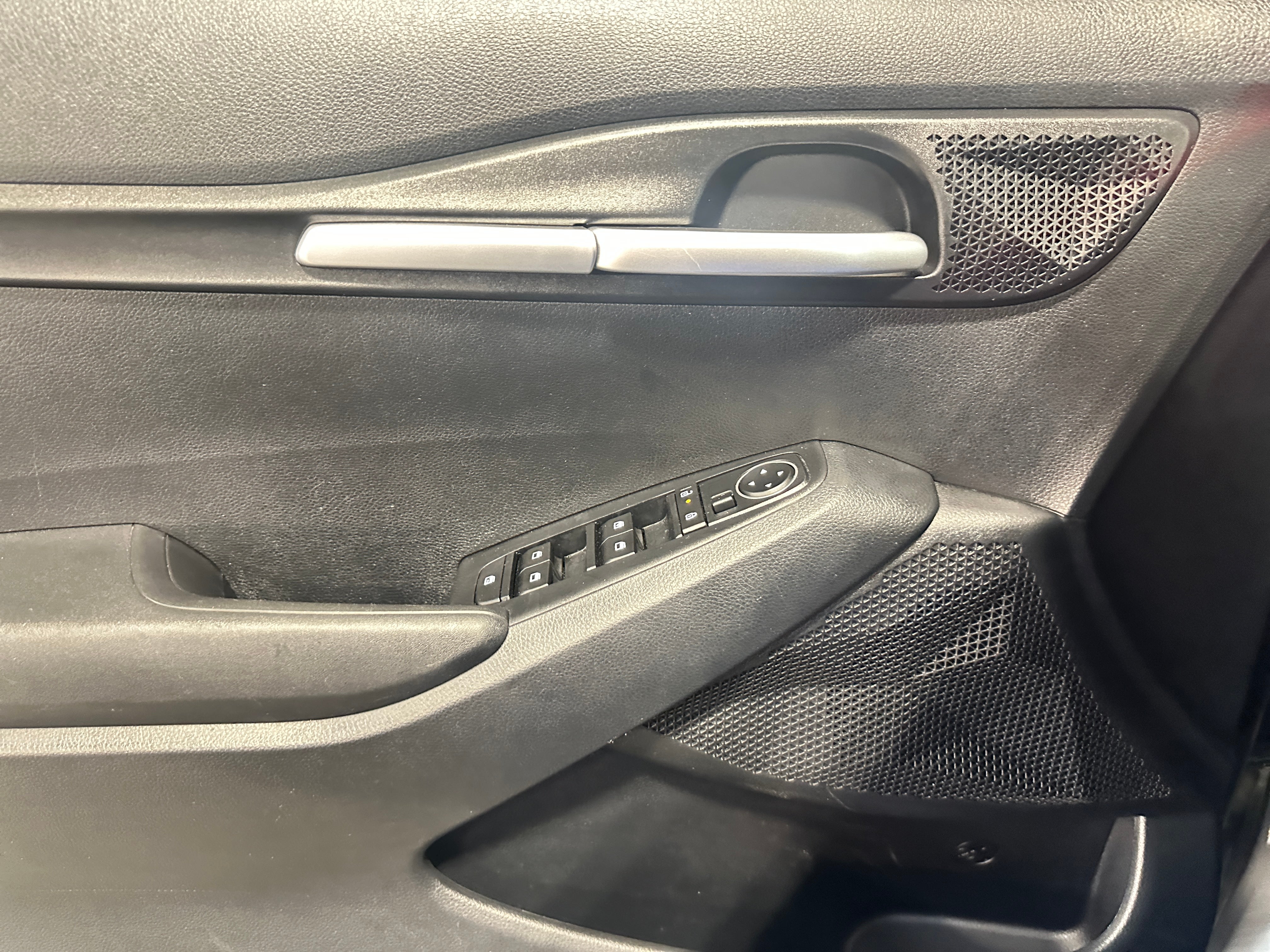 kia seltos 2026 KNDEP2AA8T7857005 image kia seltos 2026 KNDEP2AA8T7857005 image