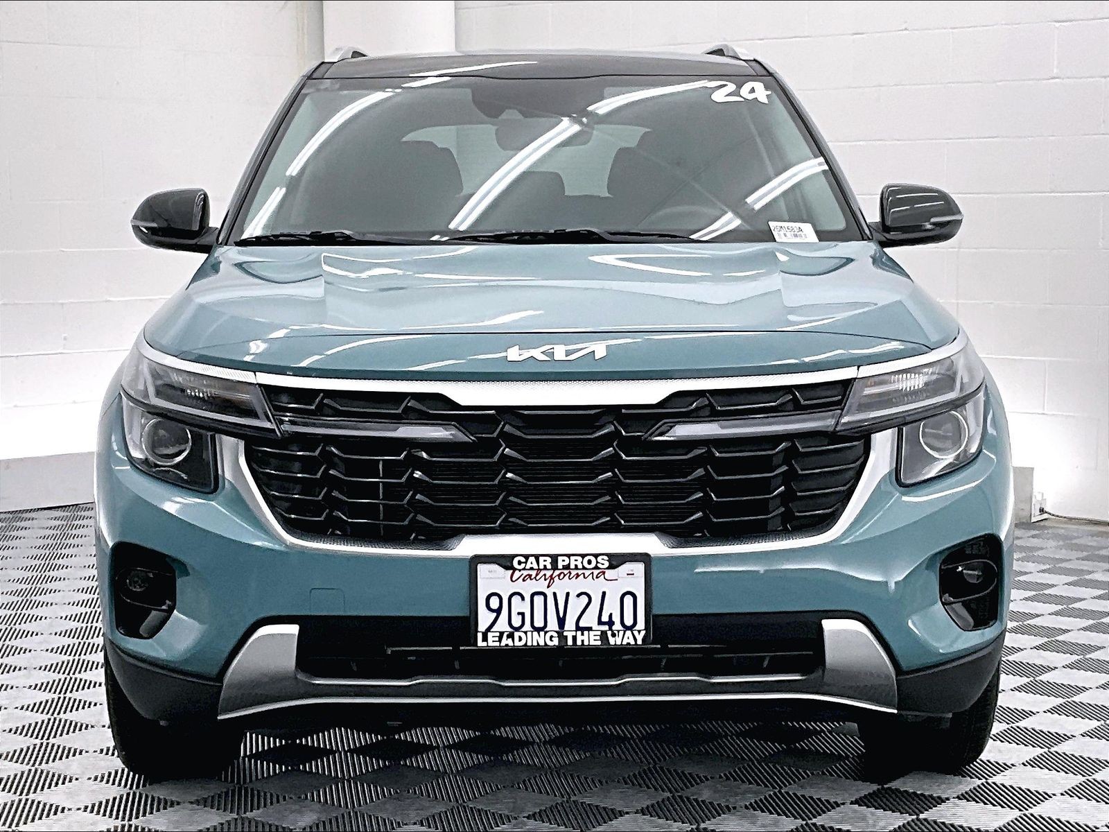 kia seltos 2024 KNDEU2AA6R7502688 image kia seltos 2024 KNDEU2AA6R7502688 image