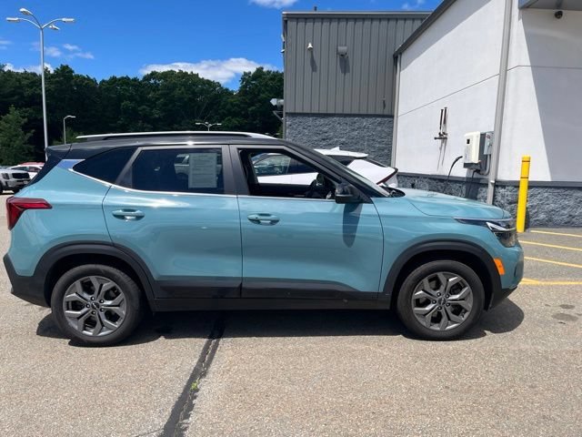 kia seltos 2024 KNDEUCAA7R7552652 image kia seltos 2024 KNDEUCAA7R7552652 image