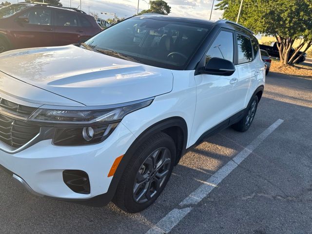 kia seltos 2024 KNDEUCAA3R7576916 image kia seltos 2024 KNDEUCAA3R7576916 image