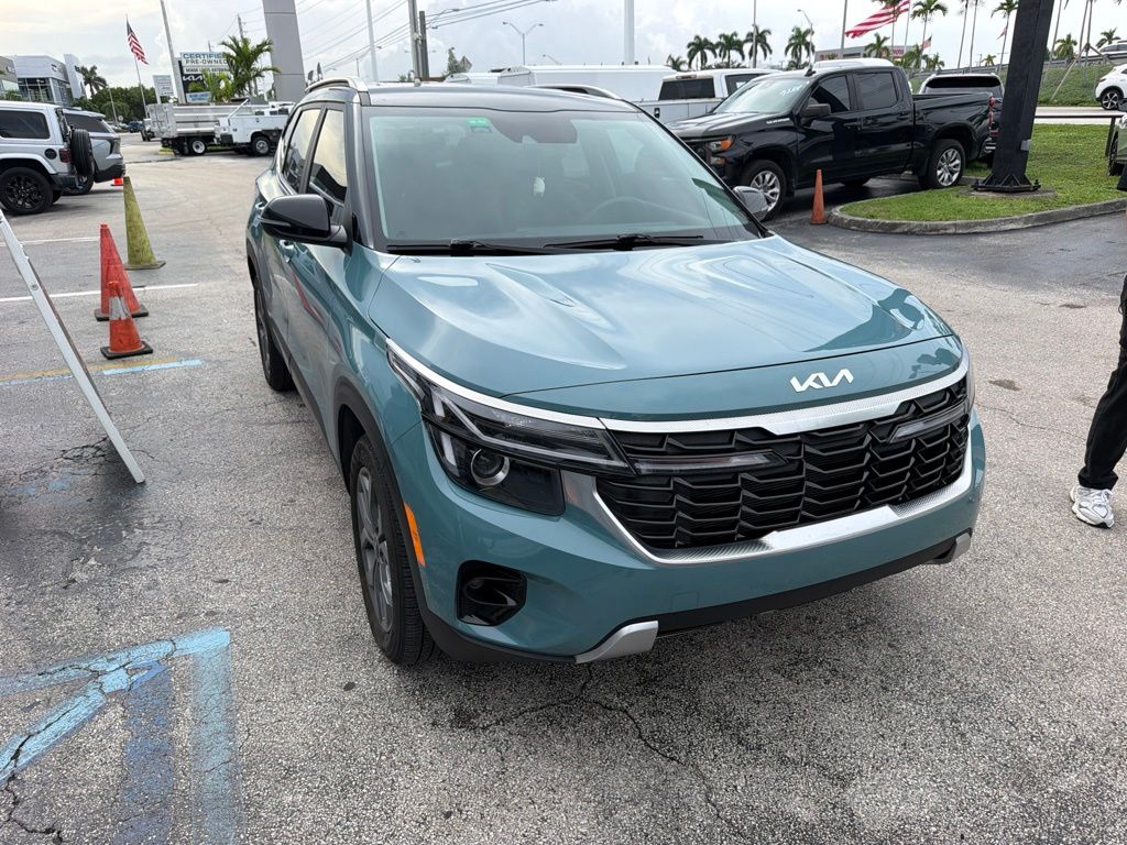 kia seltos 2024 KNDEU2AA1R7631941 image kia seltos 2024 KNDEU2AA1R7631941 image