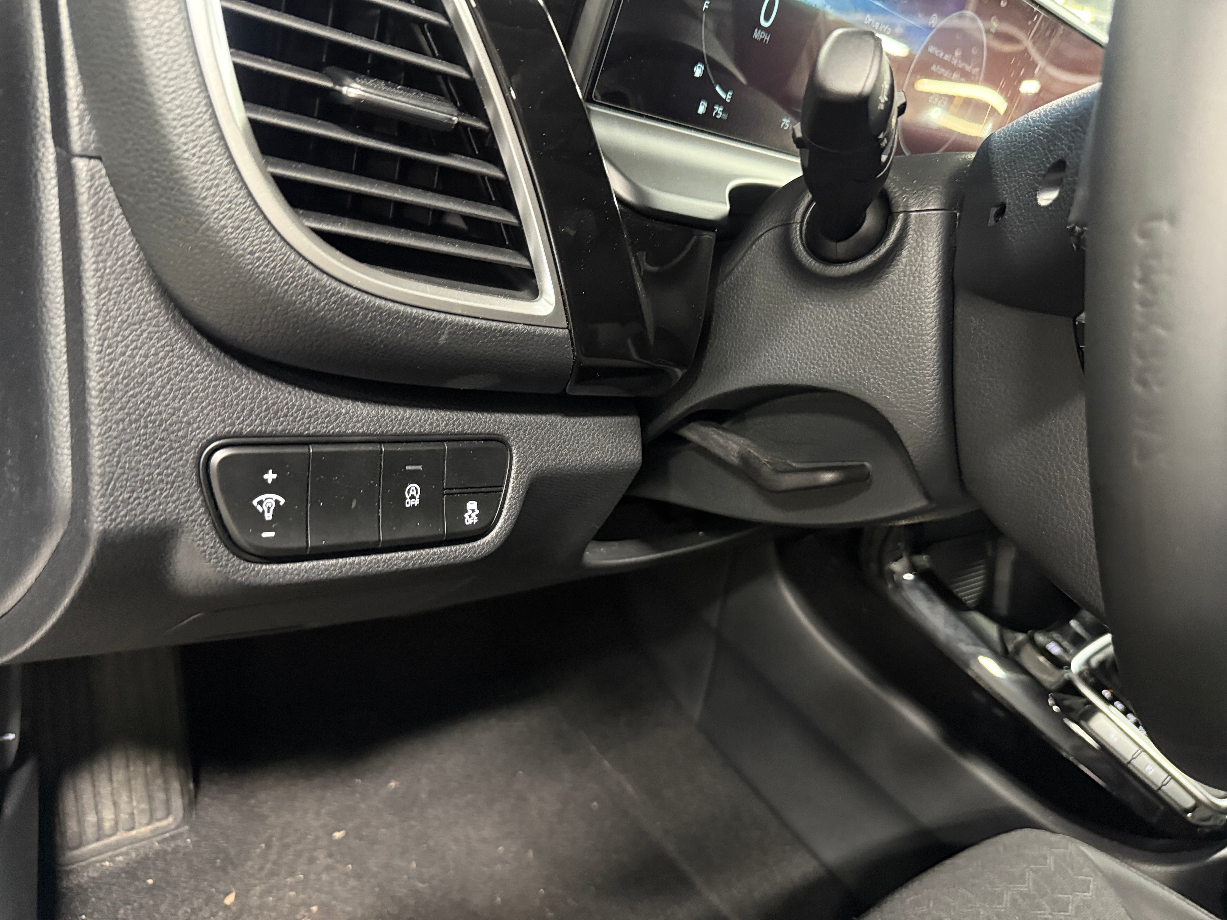 kia seltos 2024 KNDEUCAA3R7652649 image kia seltos 2024 KNDEUCAA3R7652649 image