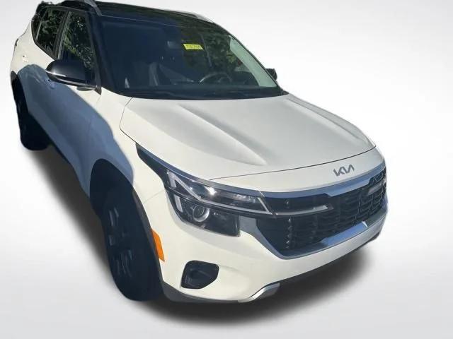 kia seltos 2024 KNDEUCAA3R7628559 image kia seltos 2024 KNDEUCAA3R7628559 image