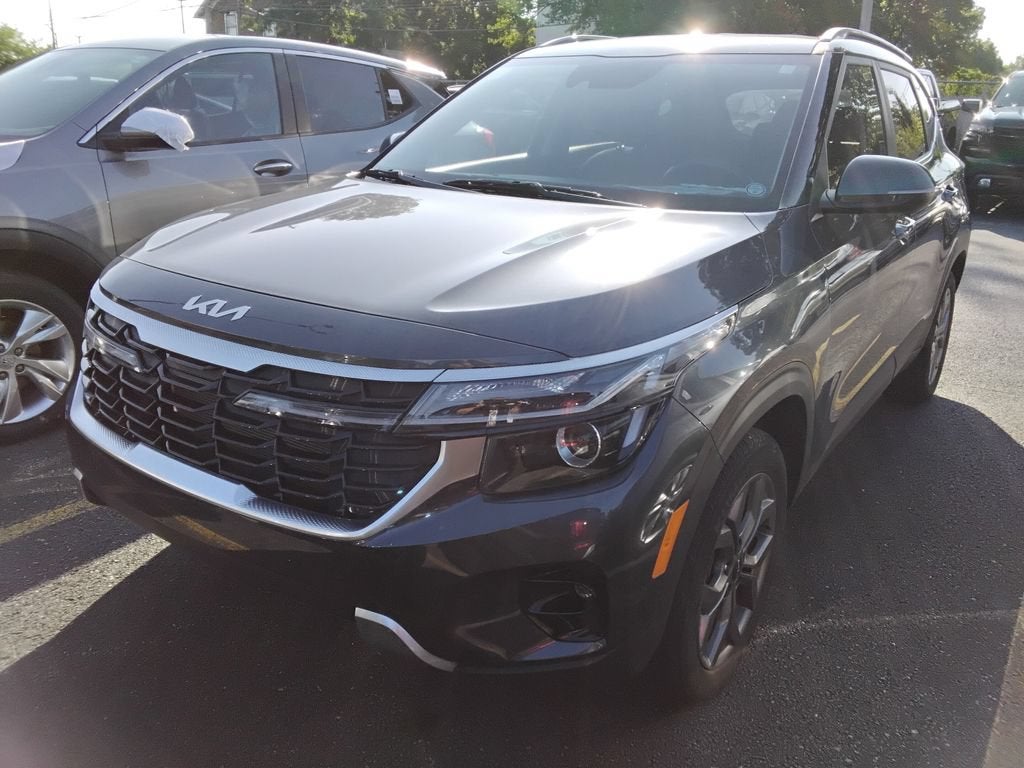 kia seltos 2024 KNDEUCAA7R7646479 image kia seltos 2024 KNDEUCAA7R7646479 image