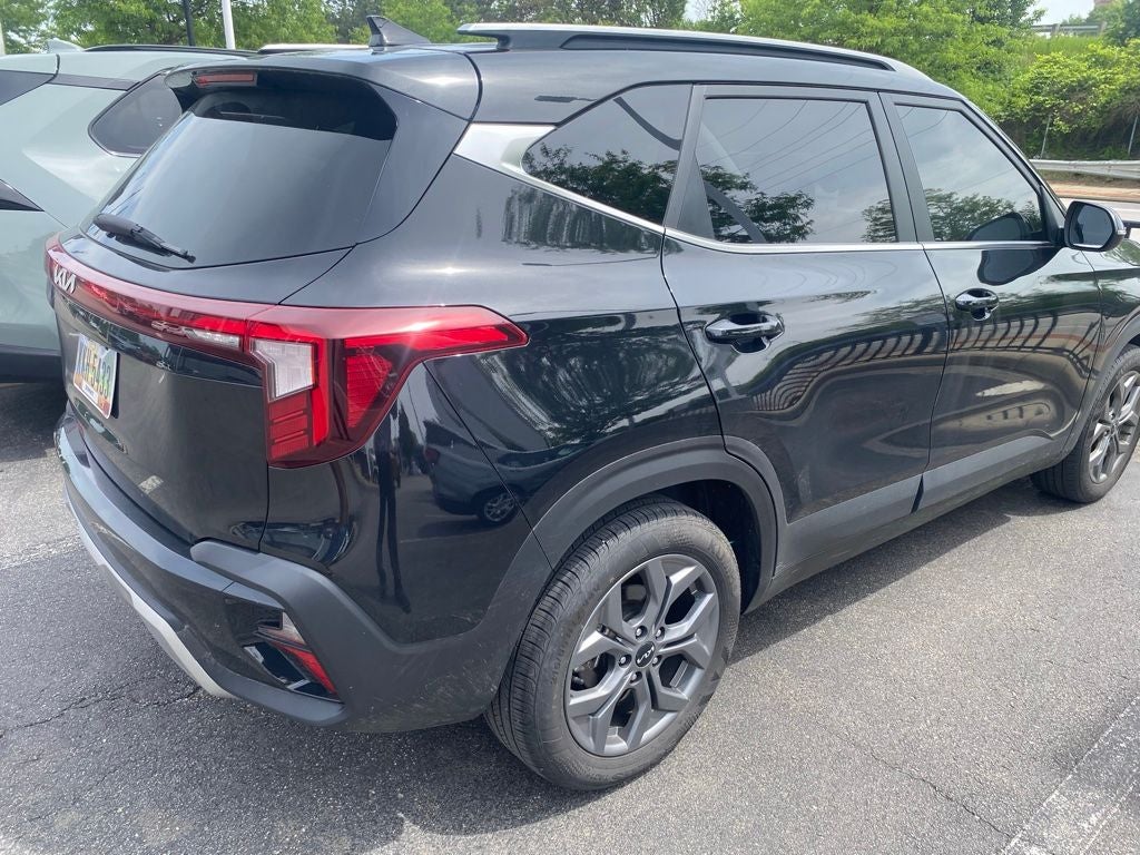kia seltos 2024 KNDEU2AA1R7666687 image kia seltos 2024 KNDEU2AA1R7666687 image
