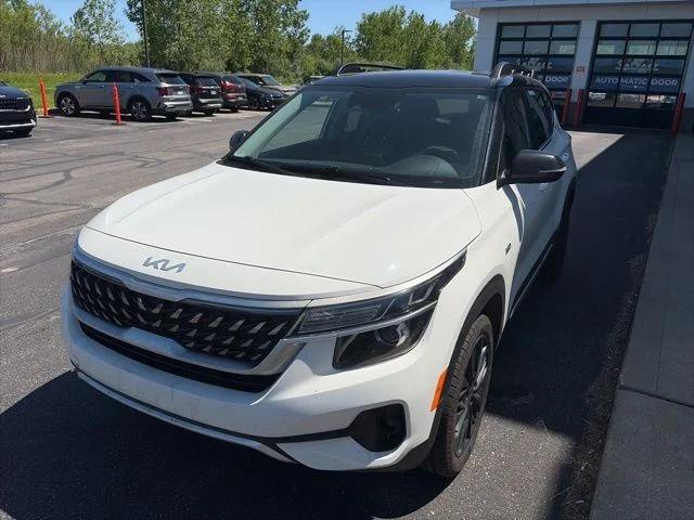 kia seltos 2022 KNDEUCA22N7295029 image kia seltos 2022 KNDEUCA22N7295029 image