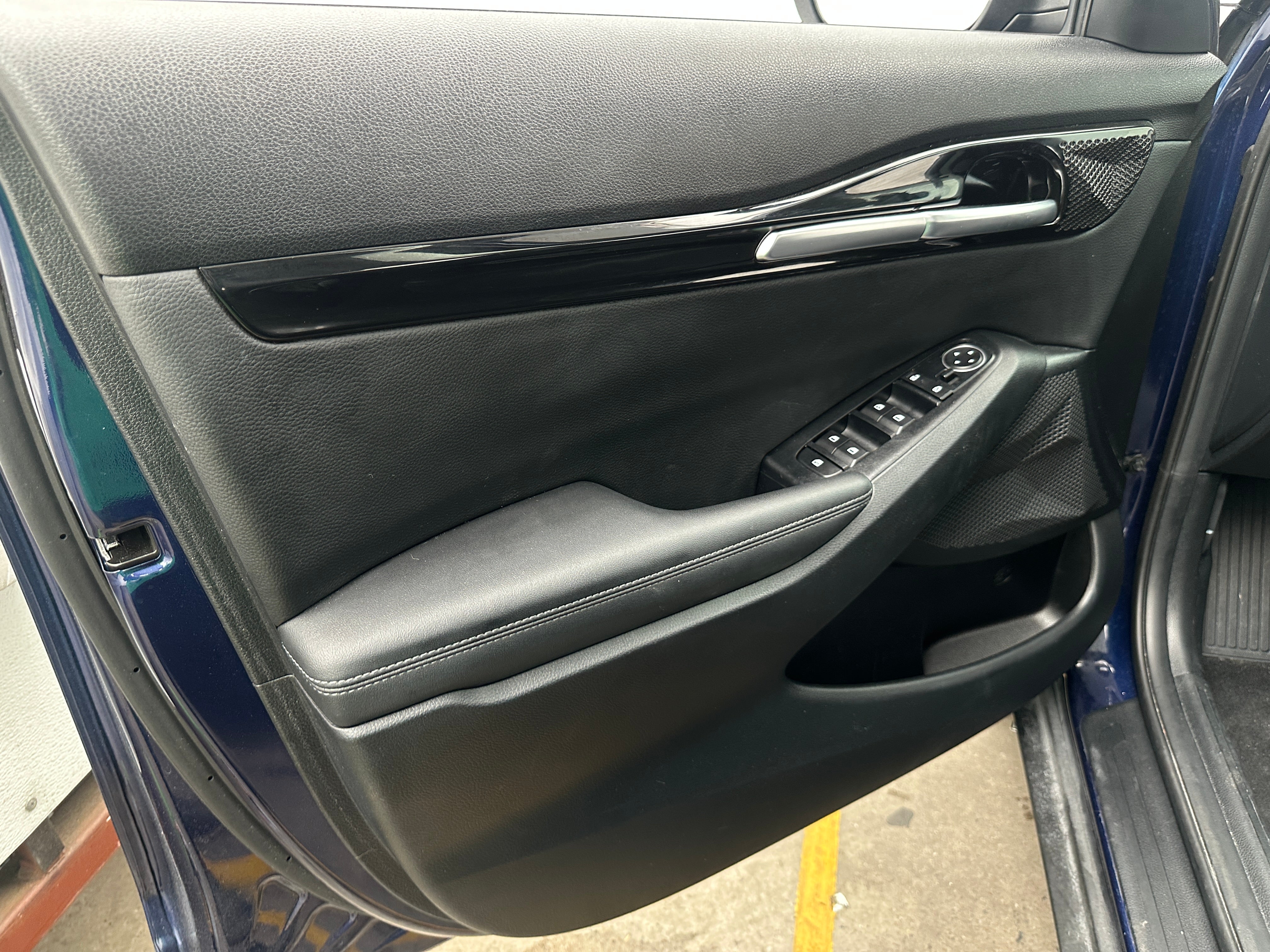 kia seltos 2025 KNDERCAA3S7806946 image kia seltos 2025 KNDERCAA3S7806946 image