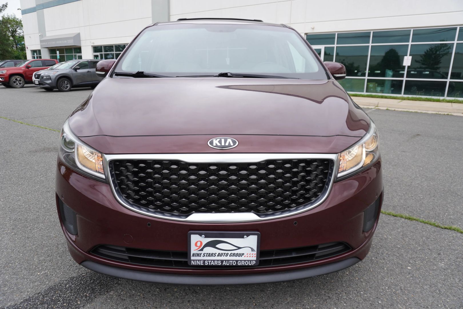 kia sedona 2018 KNDMB5C13J6364120 image kia sedona 2018 KNDMB5C13J6364120 image