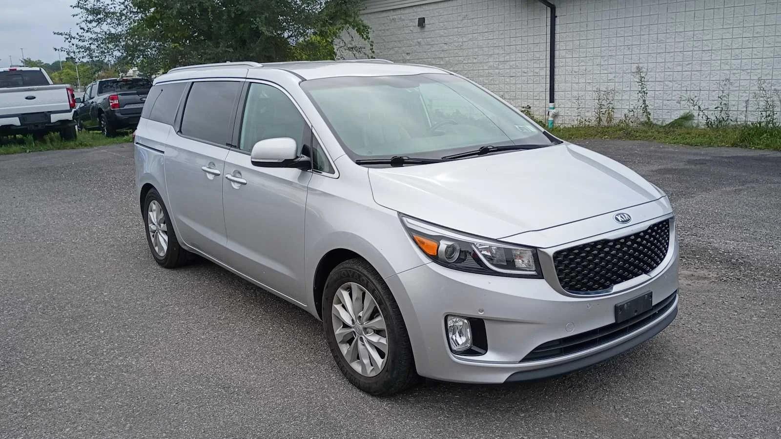 kia sedona 2017 KNDMC5C13H6260413 image kia sedona 2017 KNDMC5C13H6260413 image