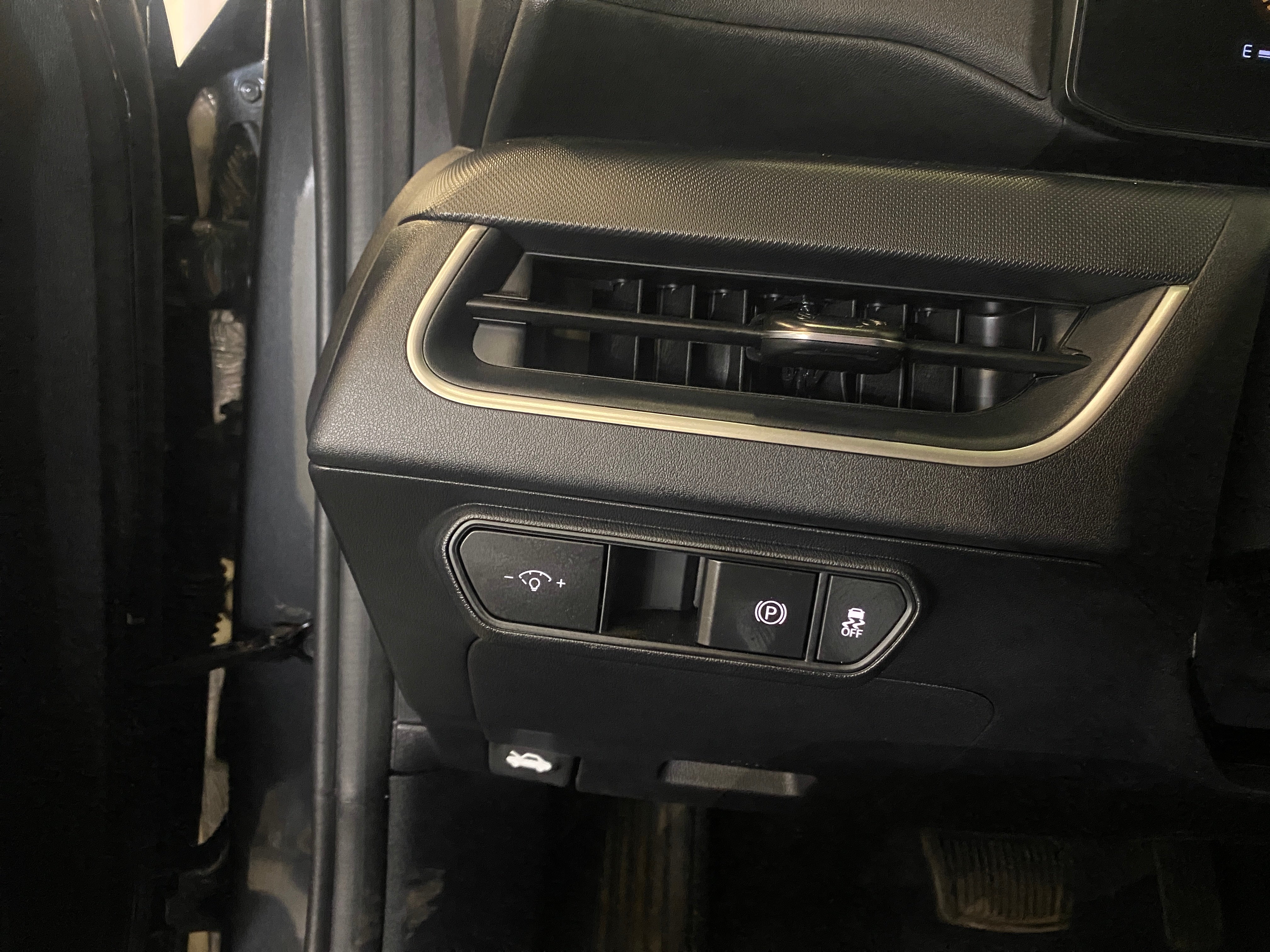 kia k4 2026 3KPFT4DE8TE252072 image kia k4 2026 3KPFT4DE8TE252072 image