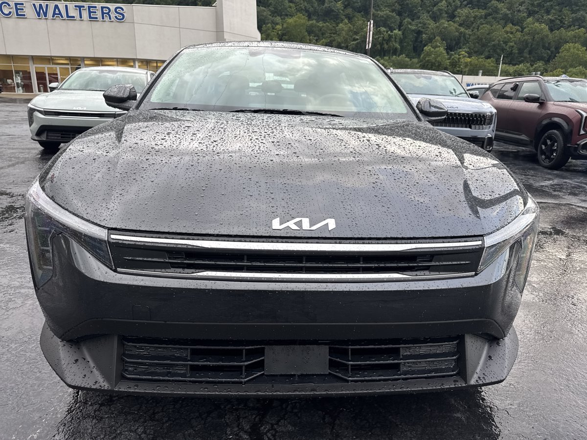 kia k4 2026 3KPFT4DE5TE389423 image kia k4 2026 3KPFT4DE5TE389423 image
