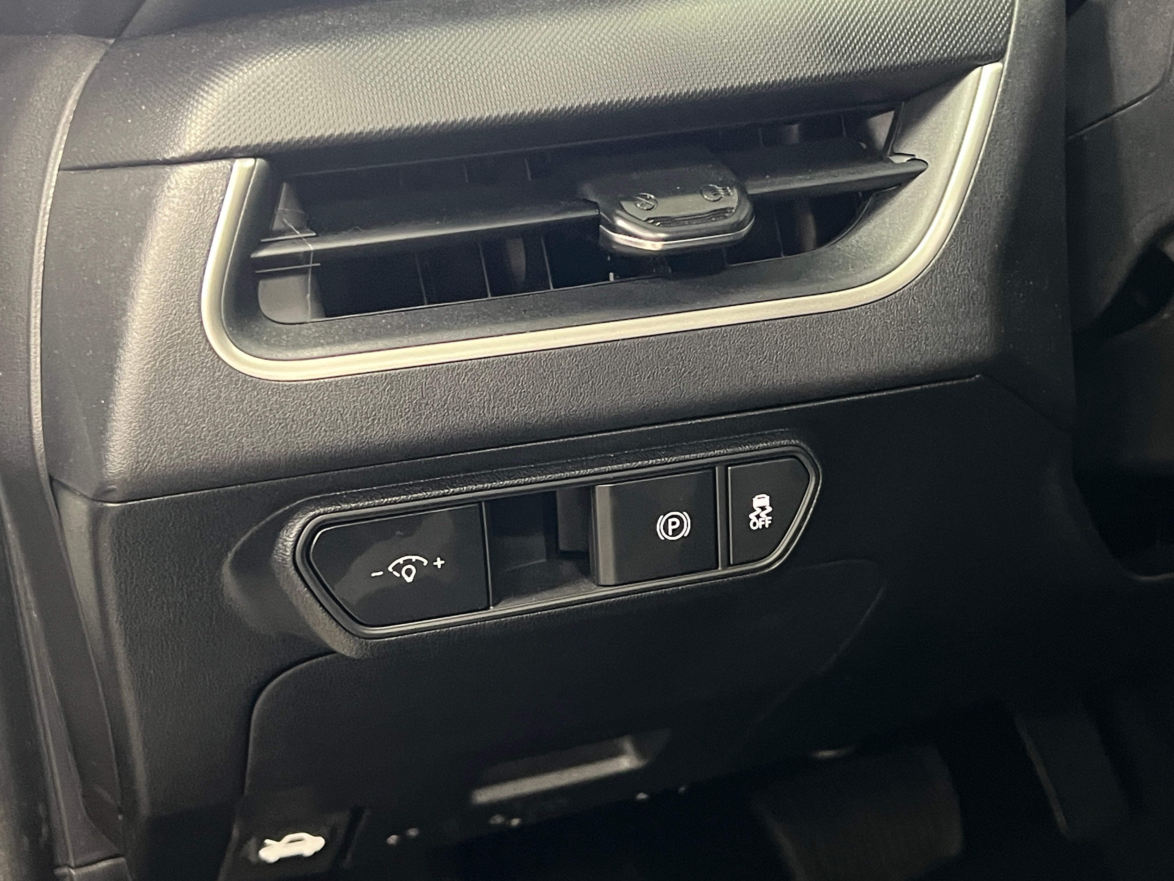 kia k4 2026 3KPFT4DE5TE297339 image kia k4 2026 3KPFT4DE5TE297339 image