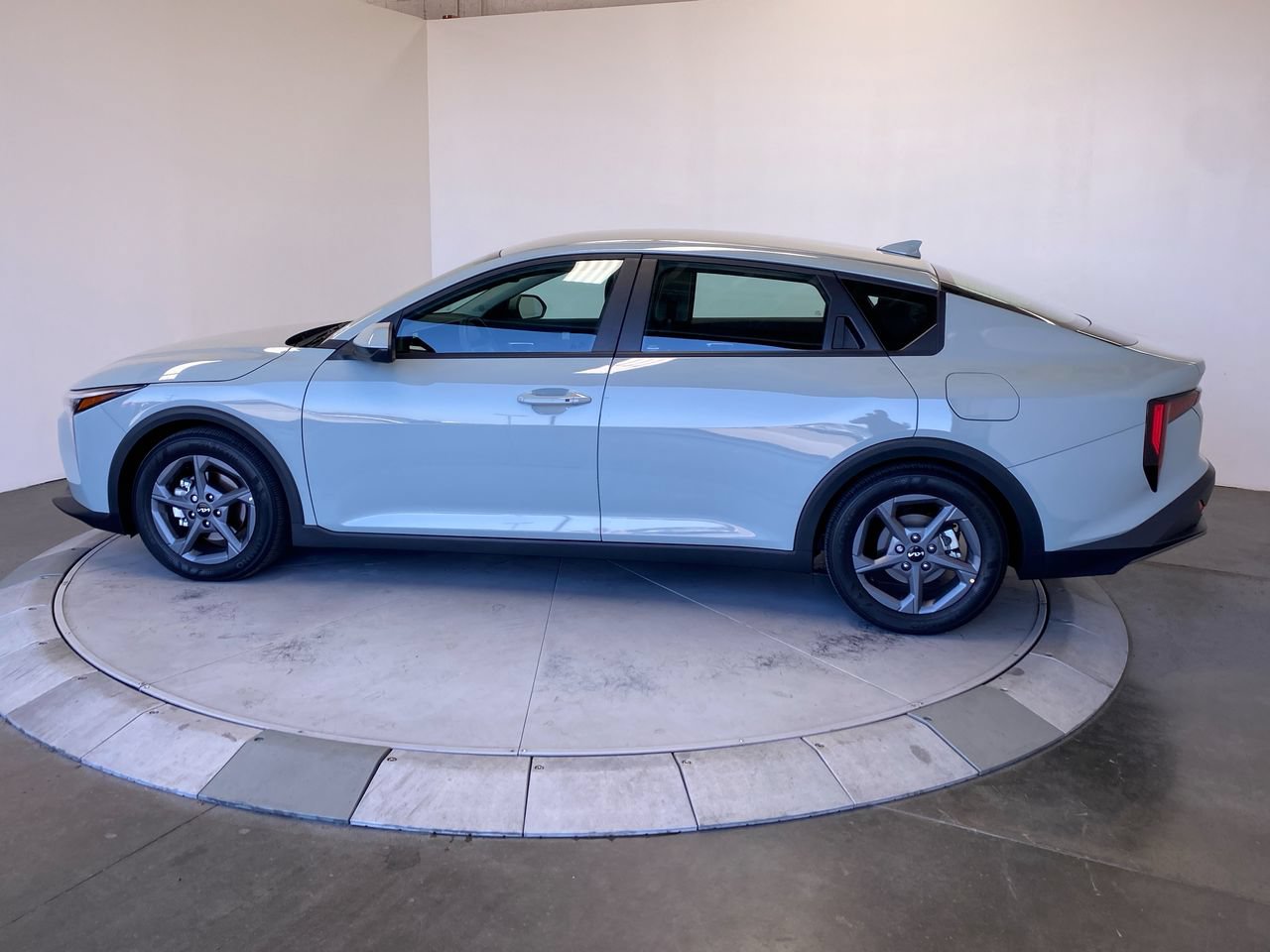 kia k4 2026 3KPFT4DE5TE277768 image kia k4 2026 3KPFT4DE5TE277768 image