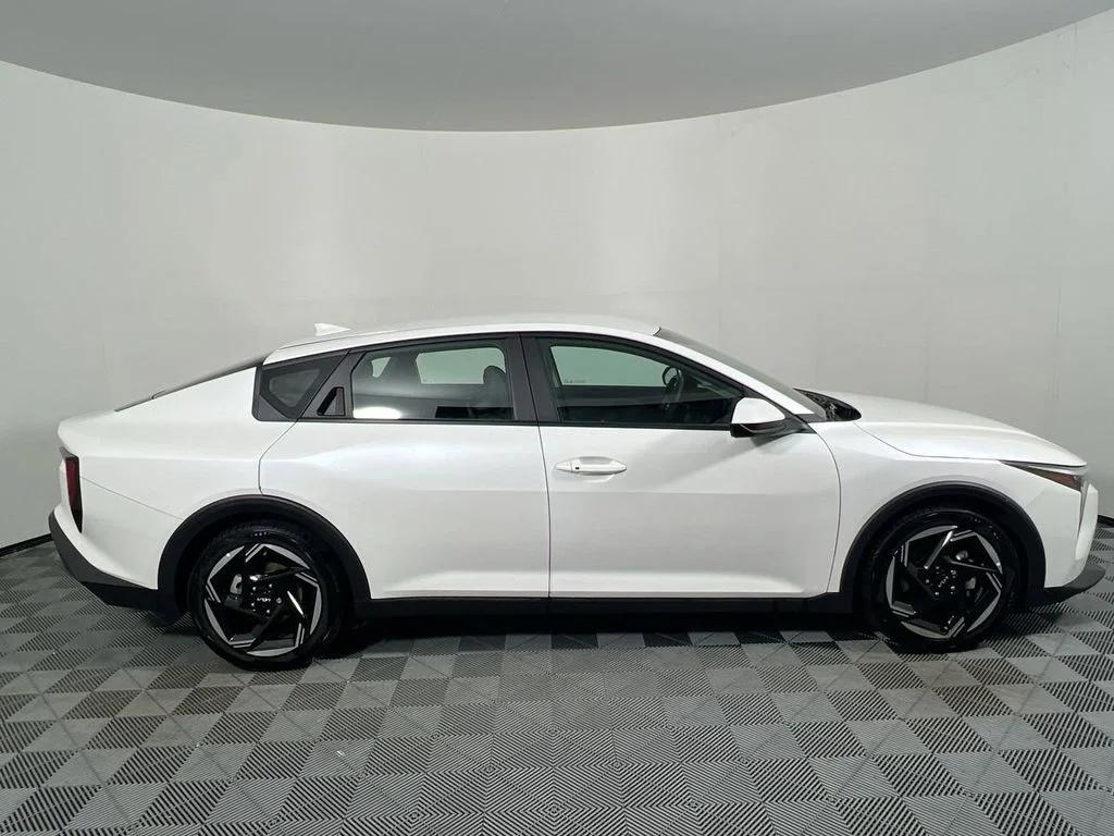 kia k4 2025 3KPFU4DE2SE022717 image kia k4 2025 3KPFU4DE2SE022717 image