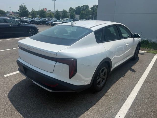kia k4 2025 3KPFT4DE7SE176164 image kia k4 2025 3KPFT4DE7SE176164 image