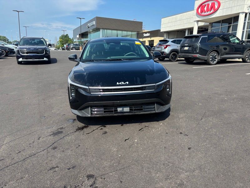 kia k4 2025 3KPFT4DE4SE030286 image kia k4 2025 3KPFT4DE4SE030286 image