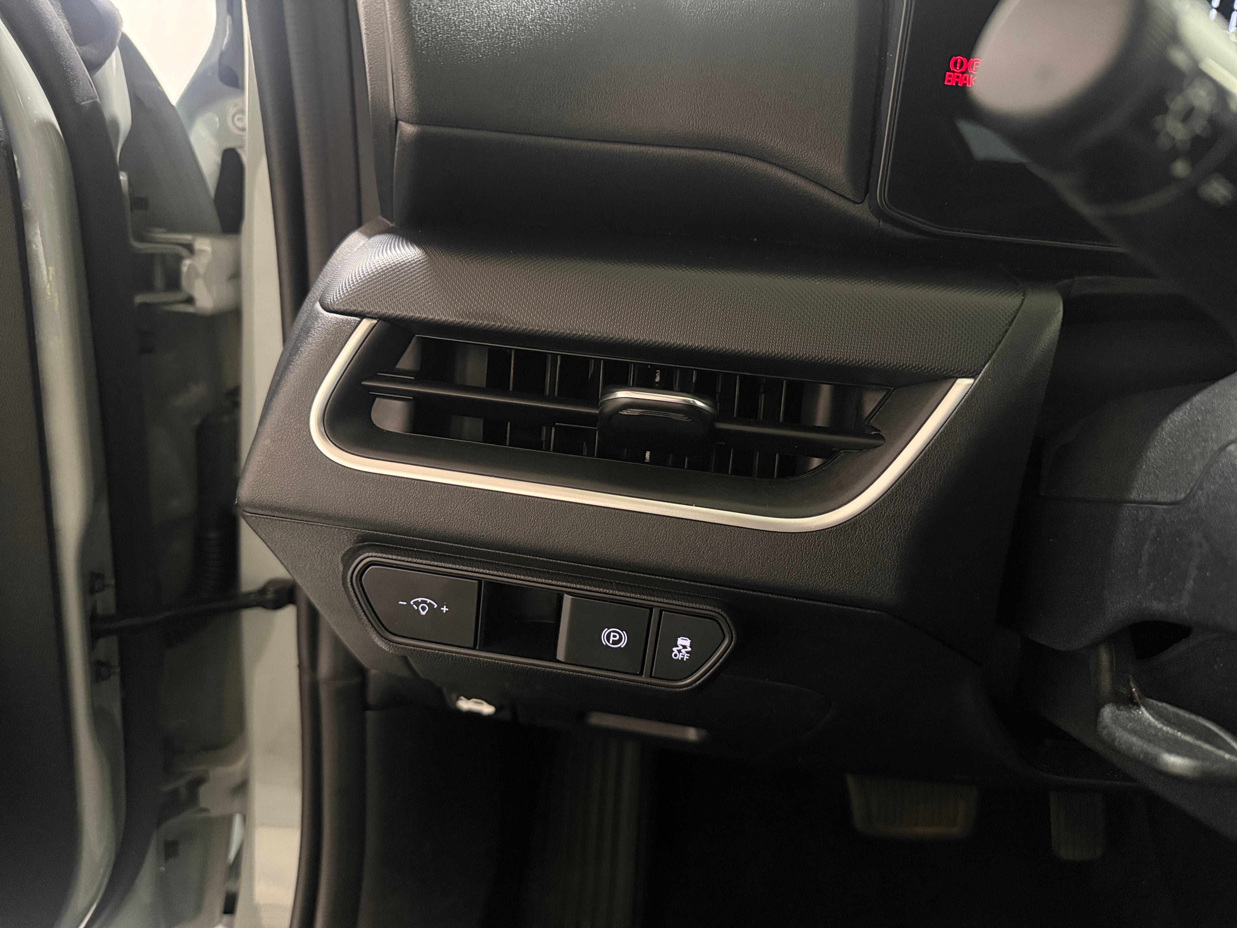 kia k4 2025 3KPFT4DE1SE119183 image kia k4 2025 3KPFT4DE1SE119183 image