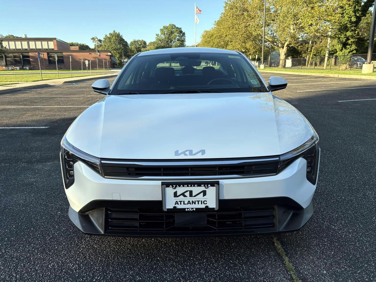 kia k4 2025 3KPFT4DE2SE215744 image kia k4 2025 3KPFT4DE2SE215744 image
