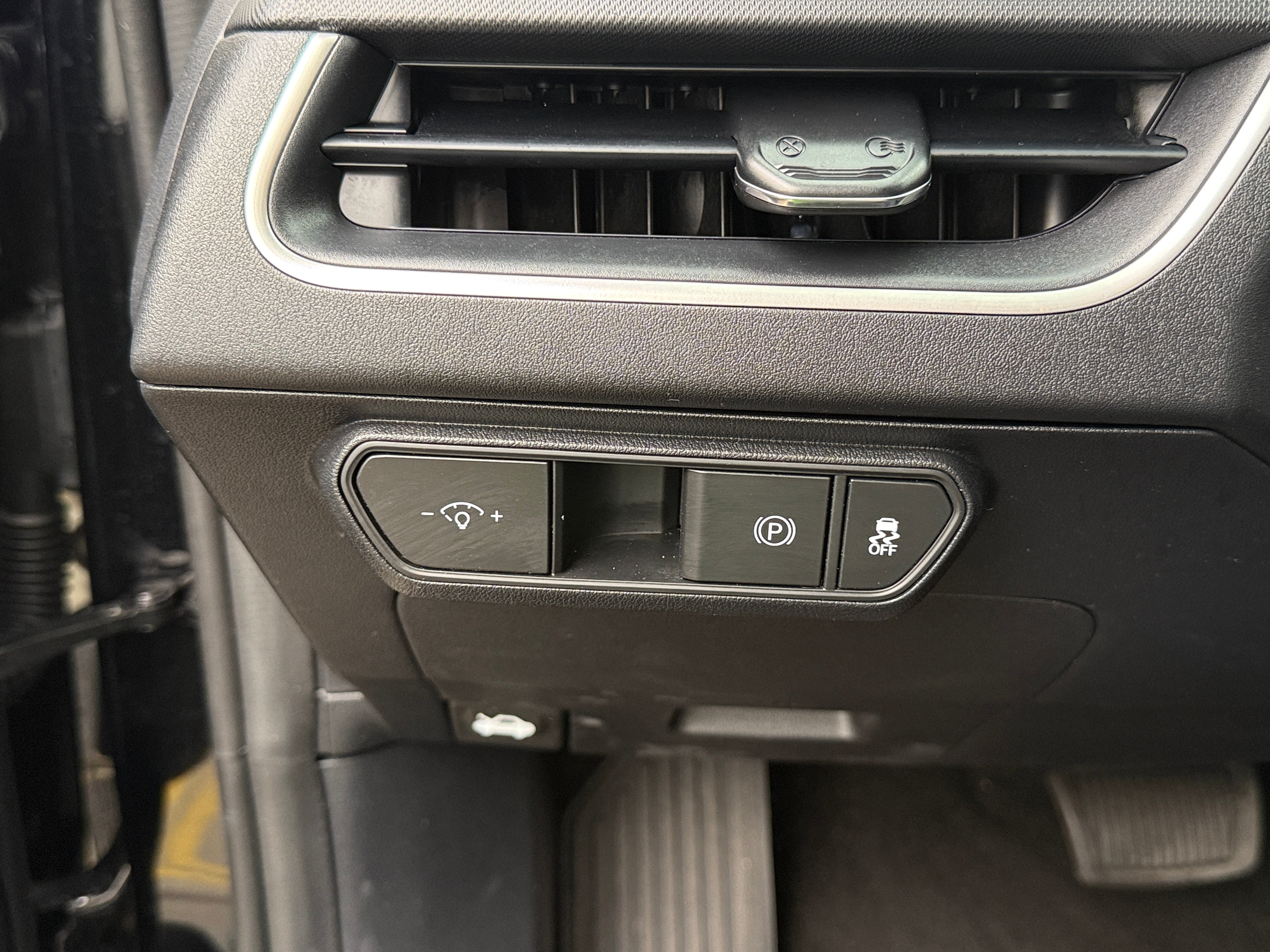 kia k4 2025 3KPFT4DE4SE074773 image kia k4 2025 3KPFT4DE4SE074773 image