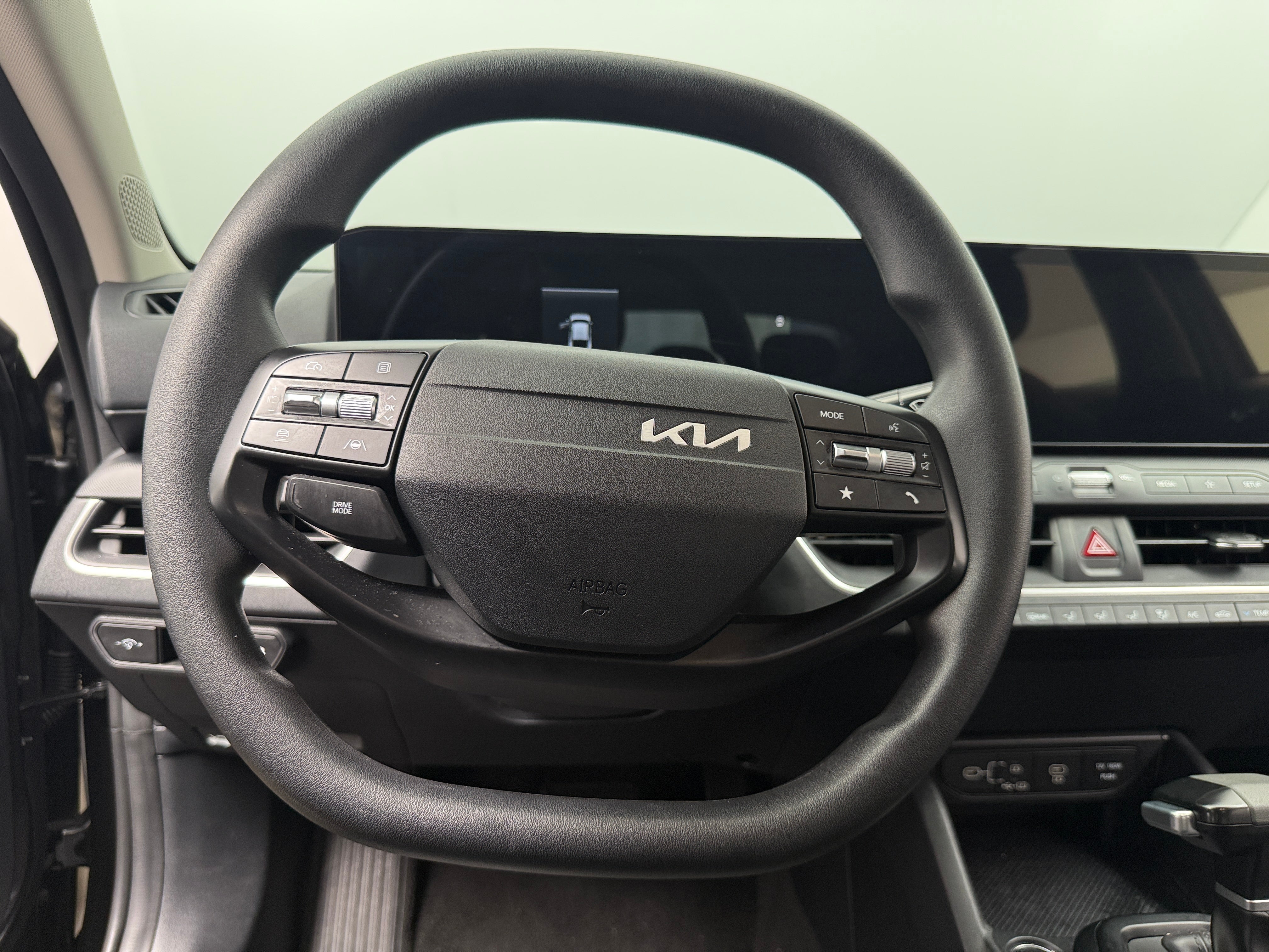 kia k4 2025 3KPFT4DE5SE058498 image kia k4 2025 3KPFT4DE5SE058498 image