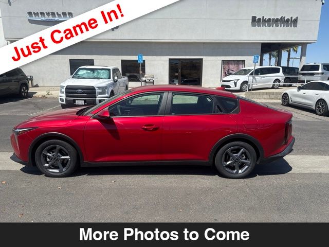 kia k4 2025 3KPFT4DE6SE147223 image kia k4 2025 3KPFT4DE6SE147223 image