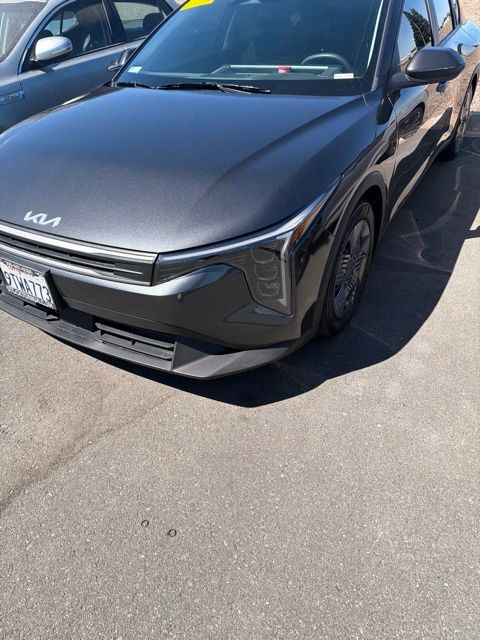 kia k4 2025 3KPFT4DEXSE136600 image kia k4 2025 3KPFT4DEXSE136600 image