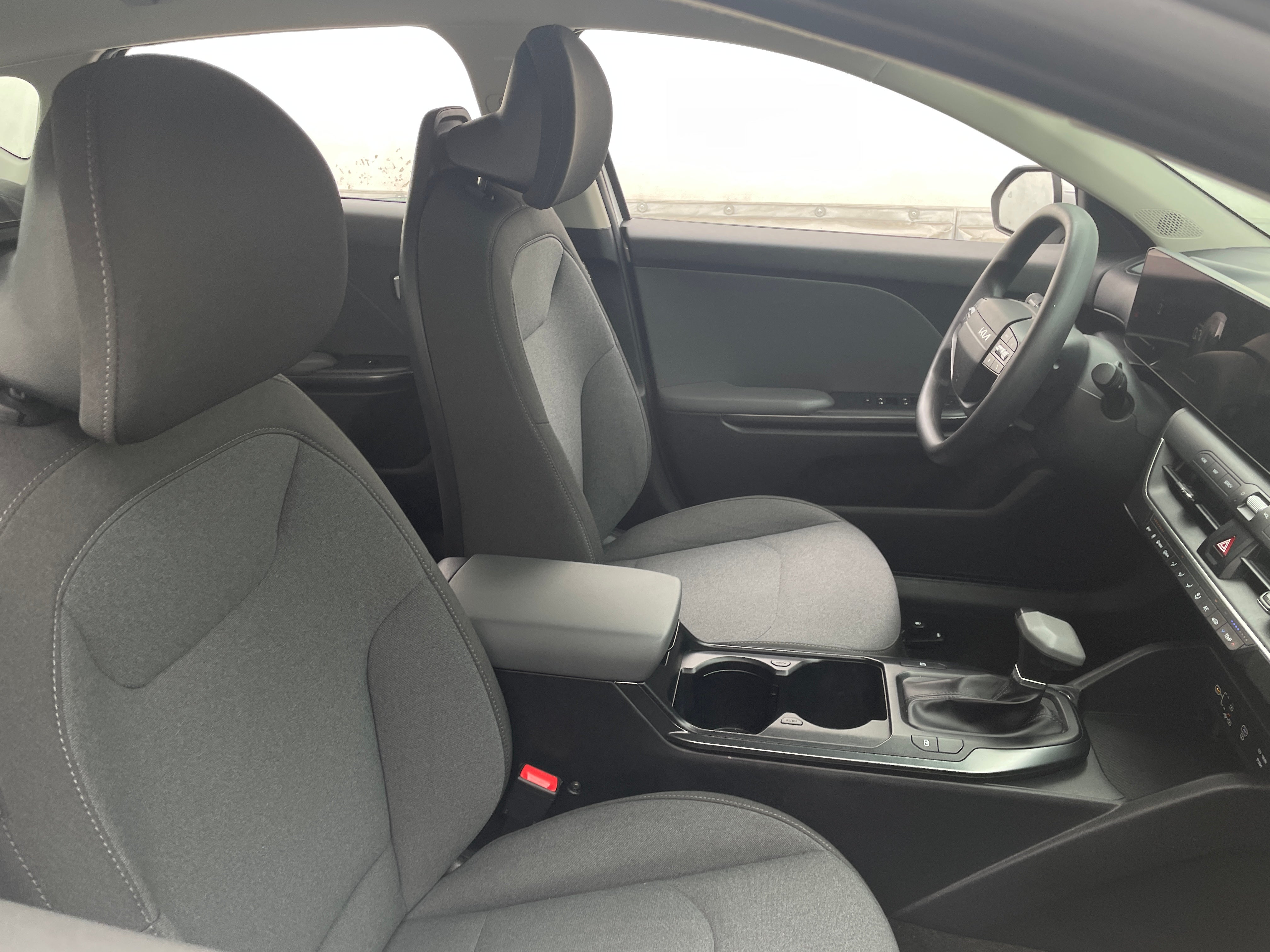 kia k4 2025 3KPFT4DE4SE104838 image kia k4 2025 3KPFT4DE4SE104838 image