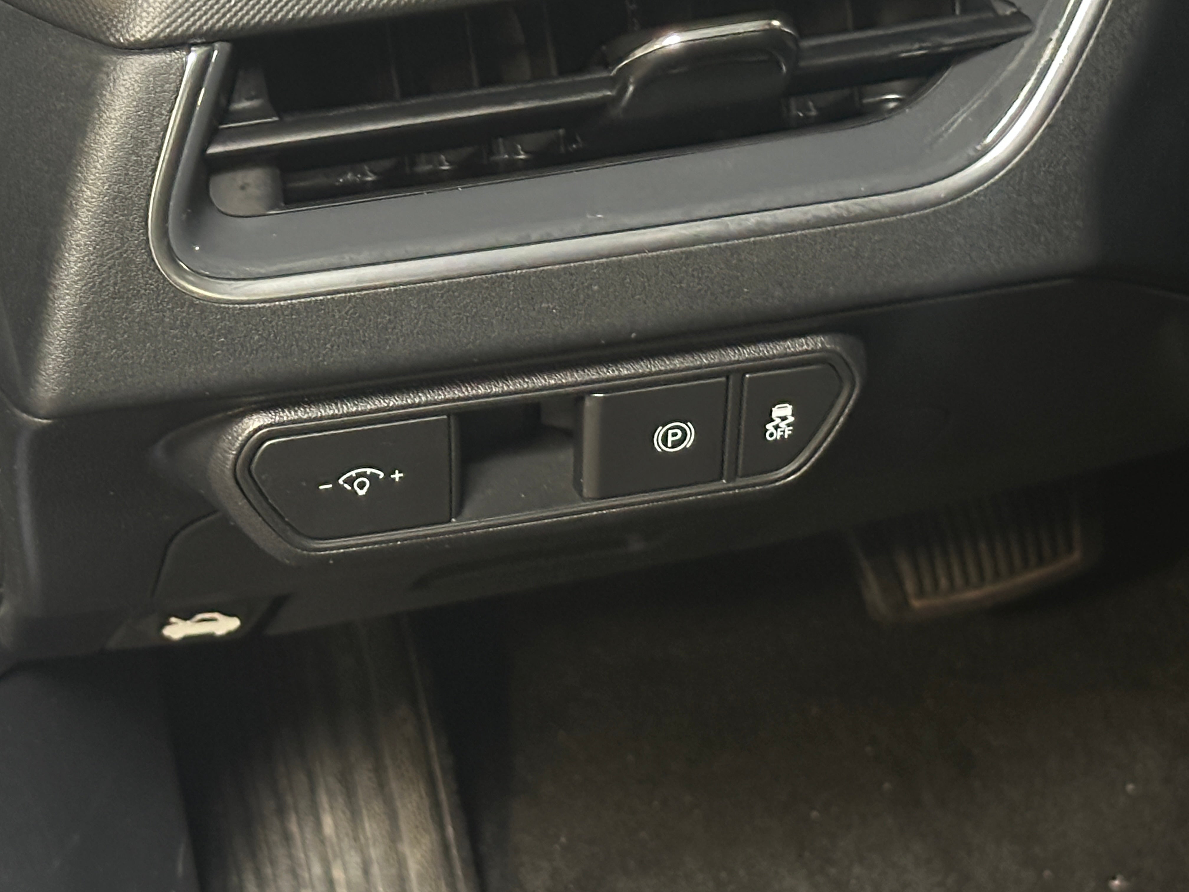 kia k4 2025 3KPFU4DE0SE143827 image kia k4 2025 3KPFU4DE0SE143827 image