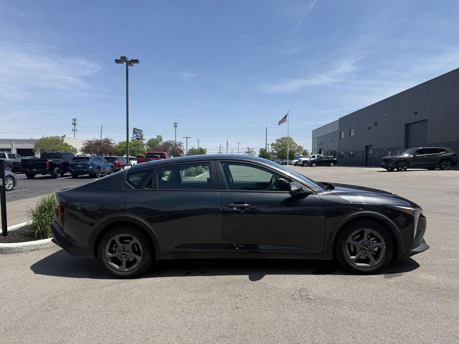 kia k4 2025 3KPFT4DEXSE056679 image kia k4 2025 3KPFT4DEXSE056679 image