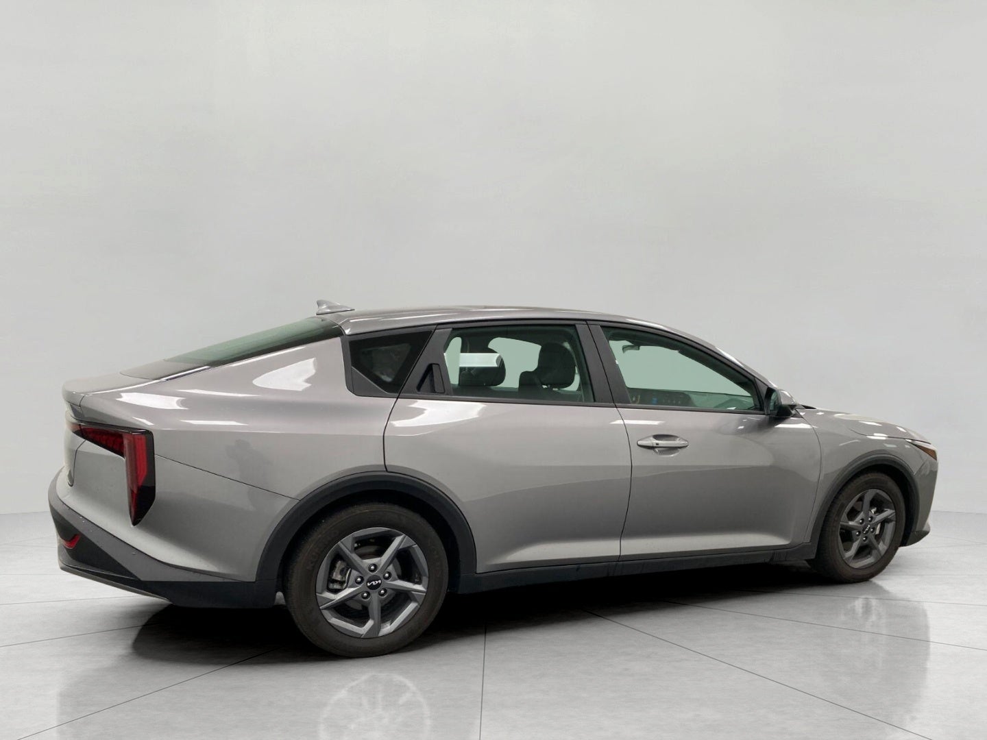 kia k4 2025 3KPFT4DE2SE093905 image kia k4 2025 3KPFT4DE2SE093905 image