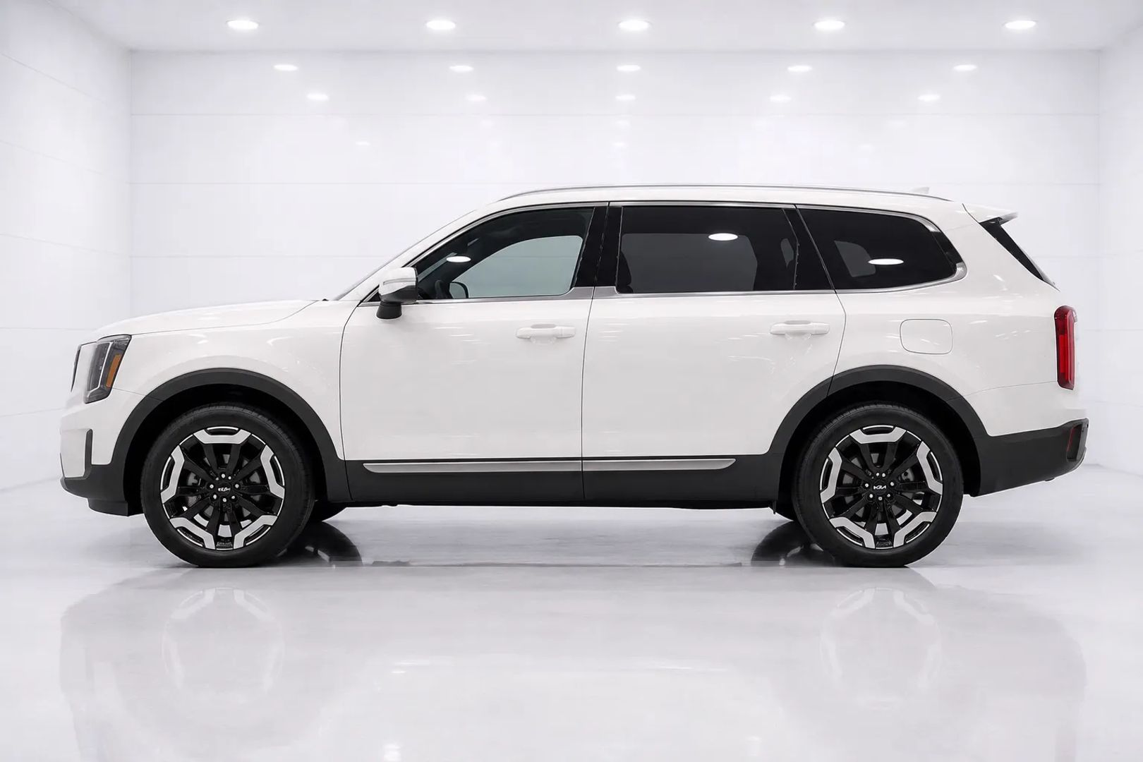 kia telluride 2024 5XYP6DGC8RG417538 image kia telluride 2024 5XYP6DGC8RG417538 image