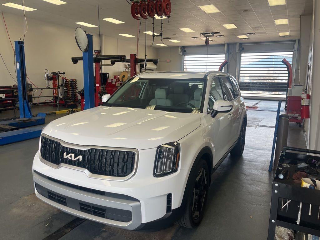kia telluride 2024 5XYP3DGC9RG425625 image kia telluride 2024 5XYP3DGC9RG425625 image