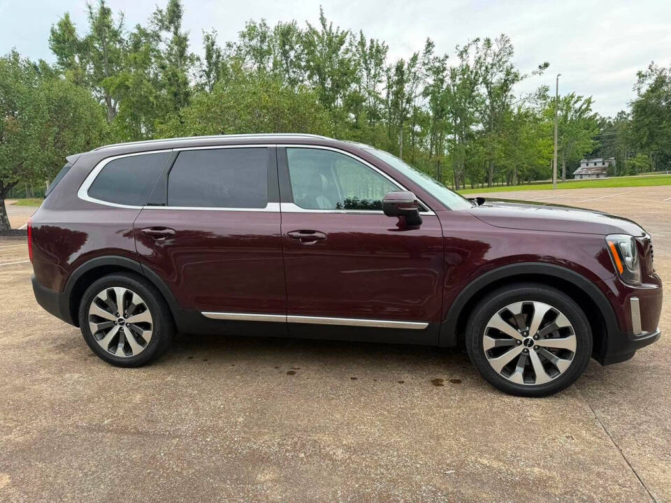 kia telluride 2022 5XYP3DHC2NG210371 image kia telluride 2022 5XYP3DHC2NG210371 image