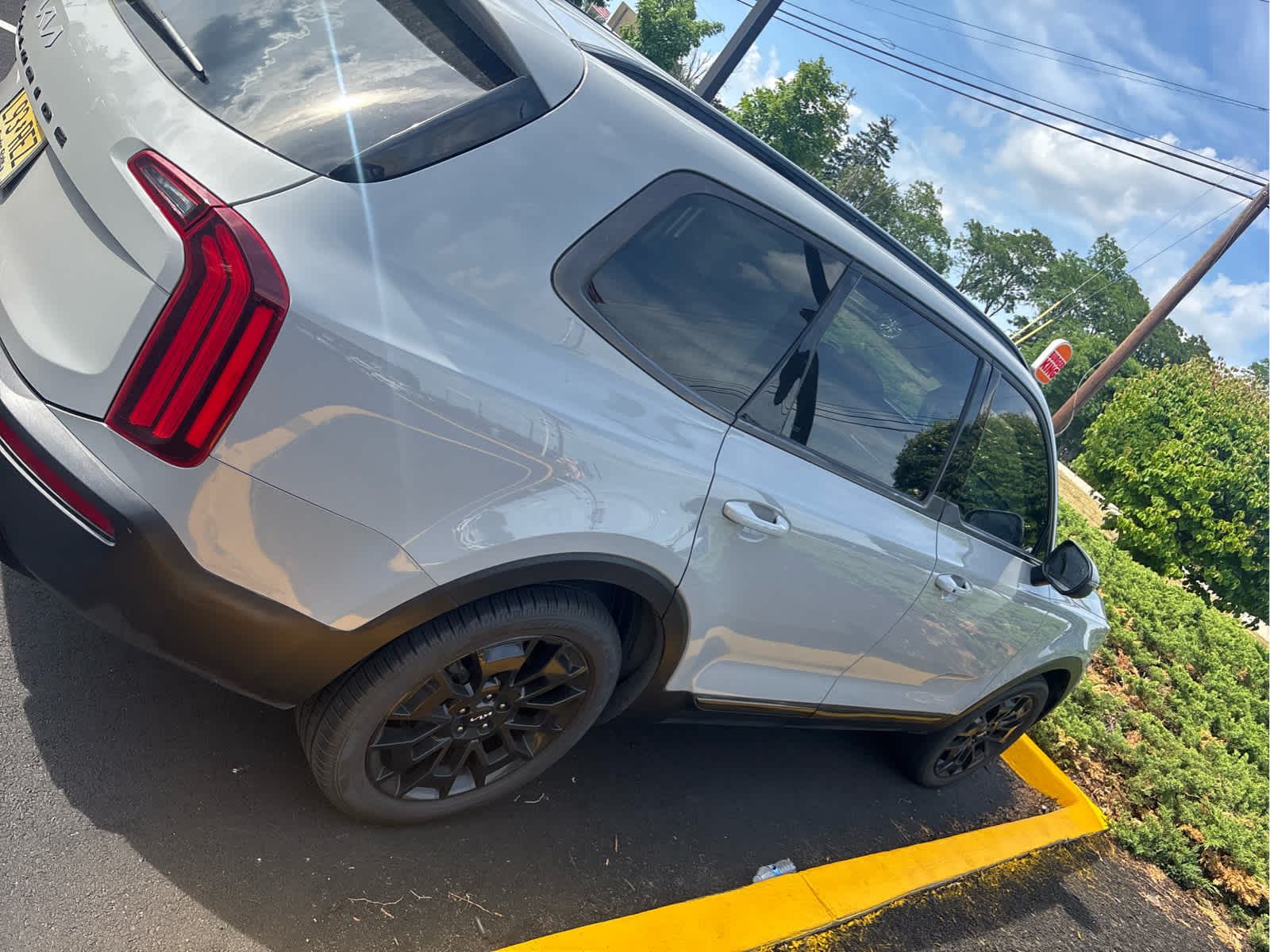 kia telluride 2022 5XYP3DHC6NG311672 image