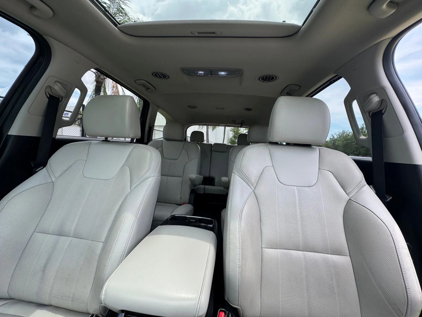 kia telluride 2022 5XYP3DHC7NG302818 image kia telluride 2022 5XYP3DHC7NG302818 image