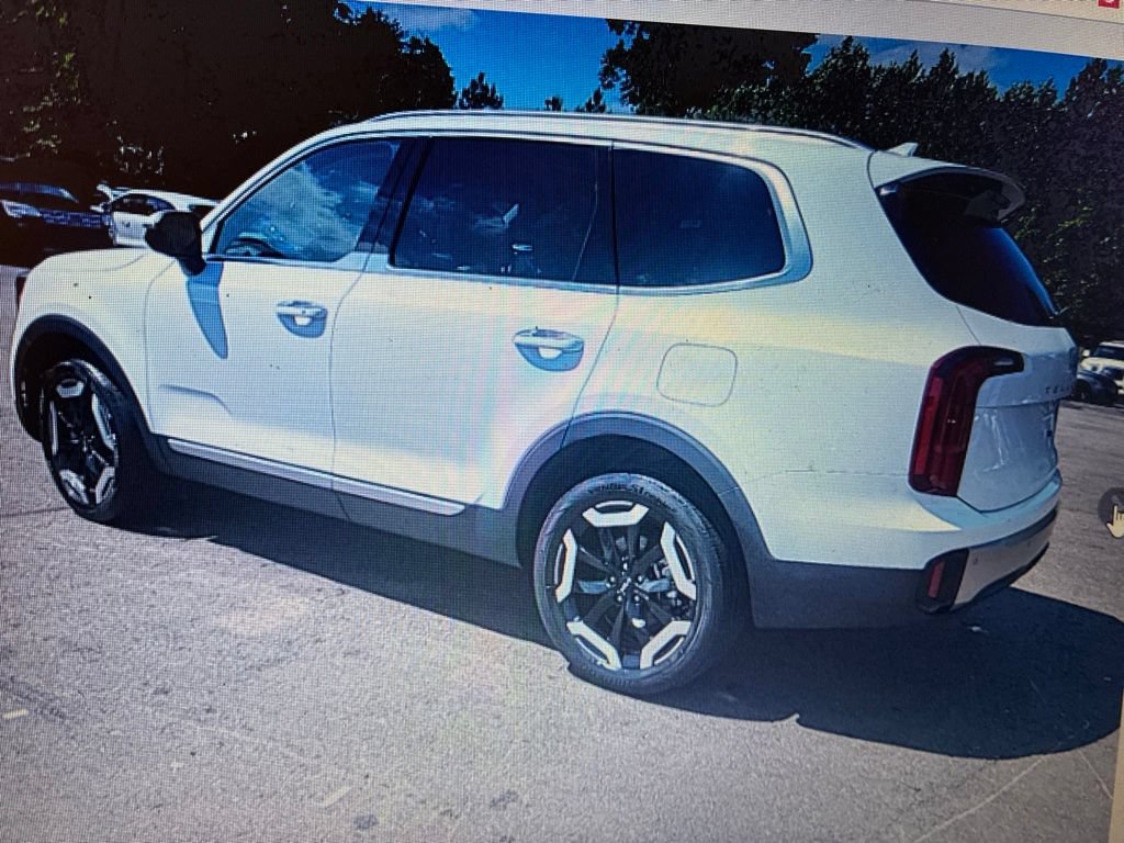 kia telluride 2025 5XYP64GCXSG688963 image kia telluride 2025 5XYP64GCXSG688963 image