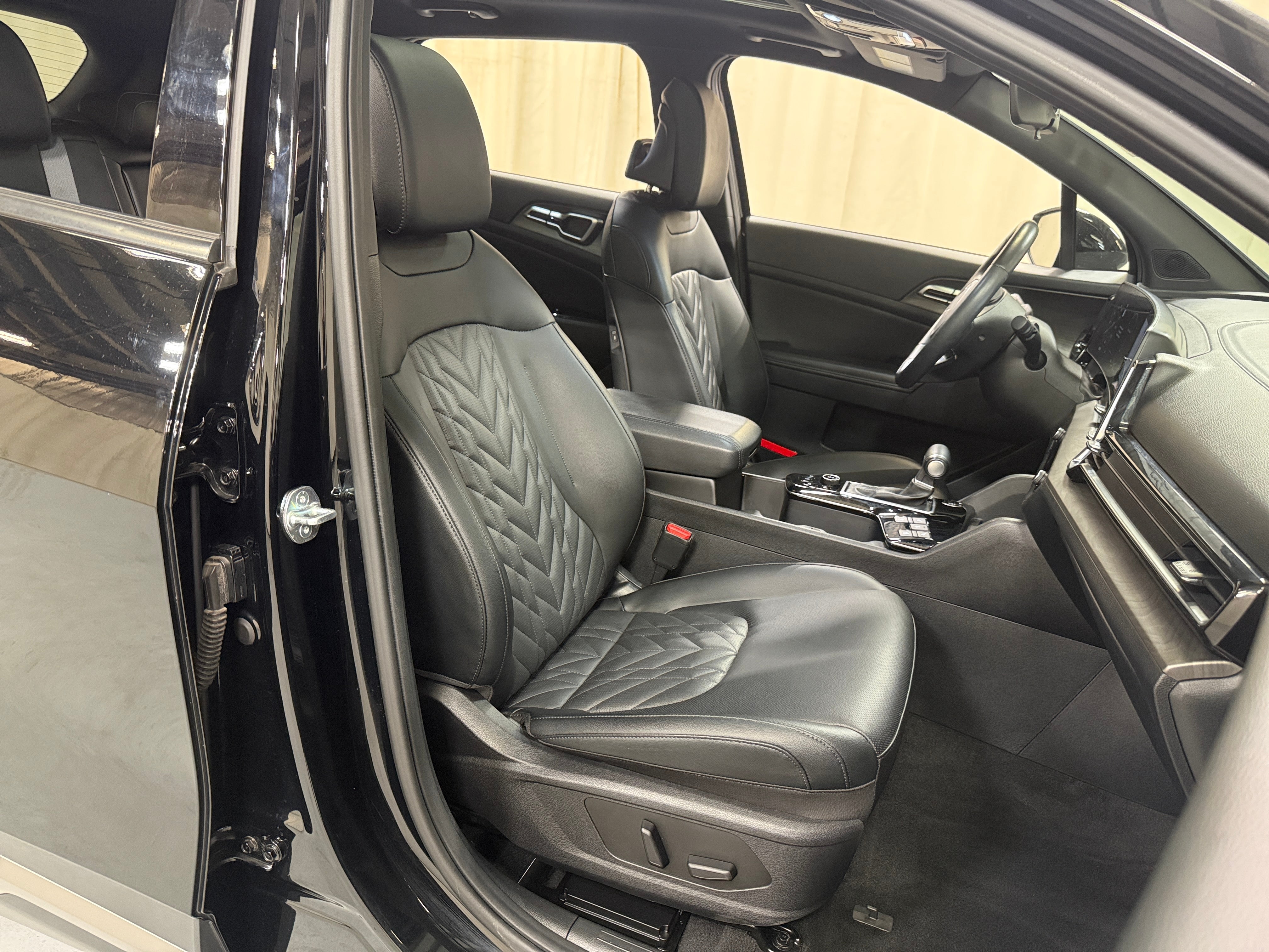 kia sportage 2023 5XYK7CAF3PG132540 image kia sportage 2023 5XYK7CAF3PG132540 image