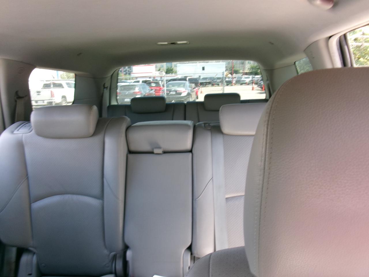 kia borrego 2009 KNDJH741895030677 image kia borrego 2009 KNDJH741895030677 image