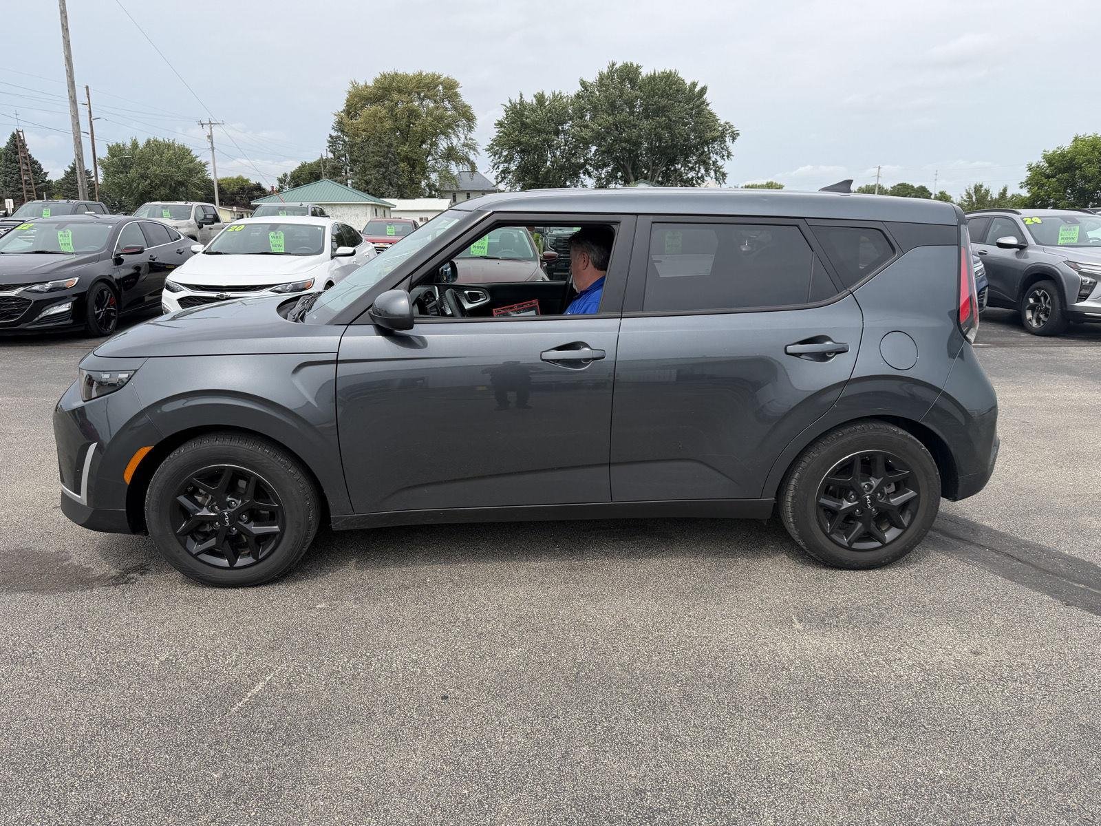 kia soul 2023 KNDJ23AU9P7207277 image kia soul 2023 KNDJ23AU9P7207277 image