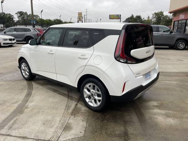 kia soul 2023 KNDJ23AU7P7868564 image kia soul 2023 KNDJ23AU7P7868564 image