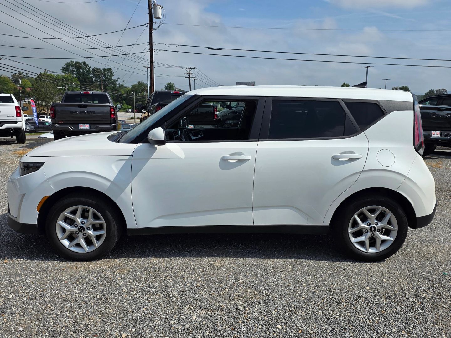 kia soul 2023 KNDJ23AU7P7854180 image kia soul 2023 KNDJ23AU7P7854180 image