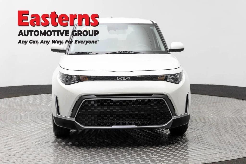 kia soul 2023 KNDJ23AU8P7868105 image kia soul 2023 KNDJ23AU8P7868105 image
