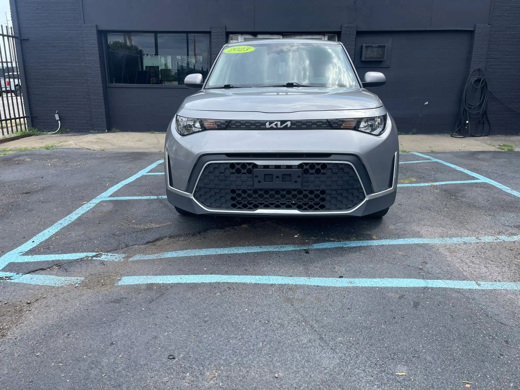 kia soul 2023 KNDJ23AU5P7876842 image kia soul 2023 KNDJ23AU5P7876842 image
