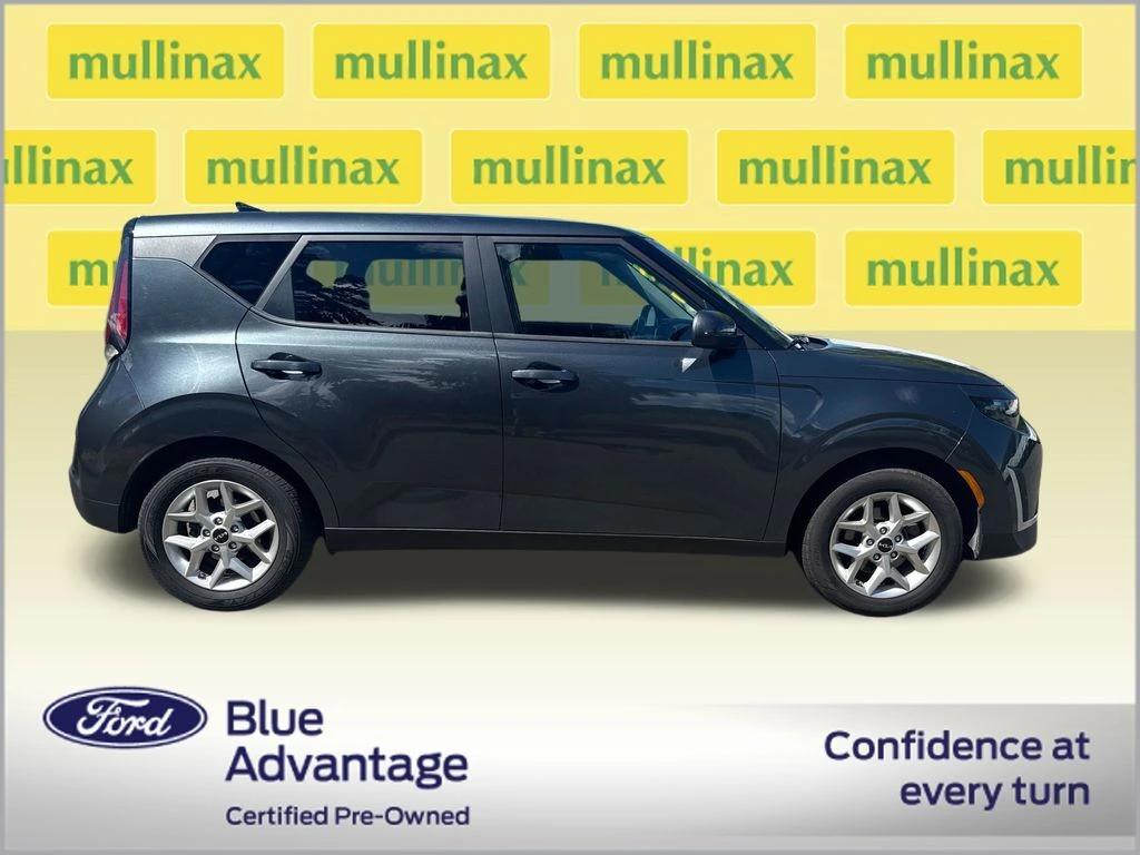 kia soul 2023 KNDJ23AU2P7198826 image kia soul 2023 KNDJ23AU2P7198826 image