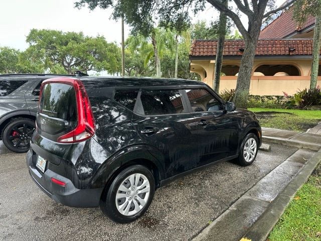 kia soul 2021 KNDJ23AUXM7138675 image kia soul 2021 KNDJ23AUXM7138675 image