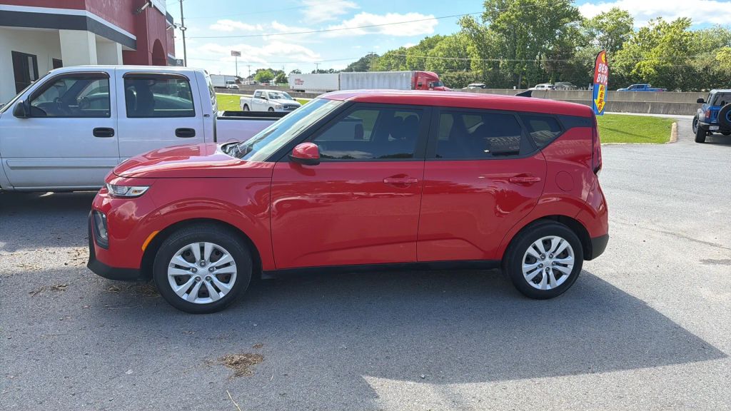 kia soul 2021 KNDJ23AU0M7144758 image kia soul 2021 KNDJ23AU0M7144758 image