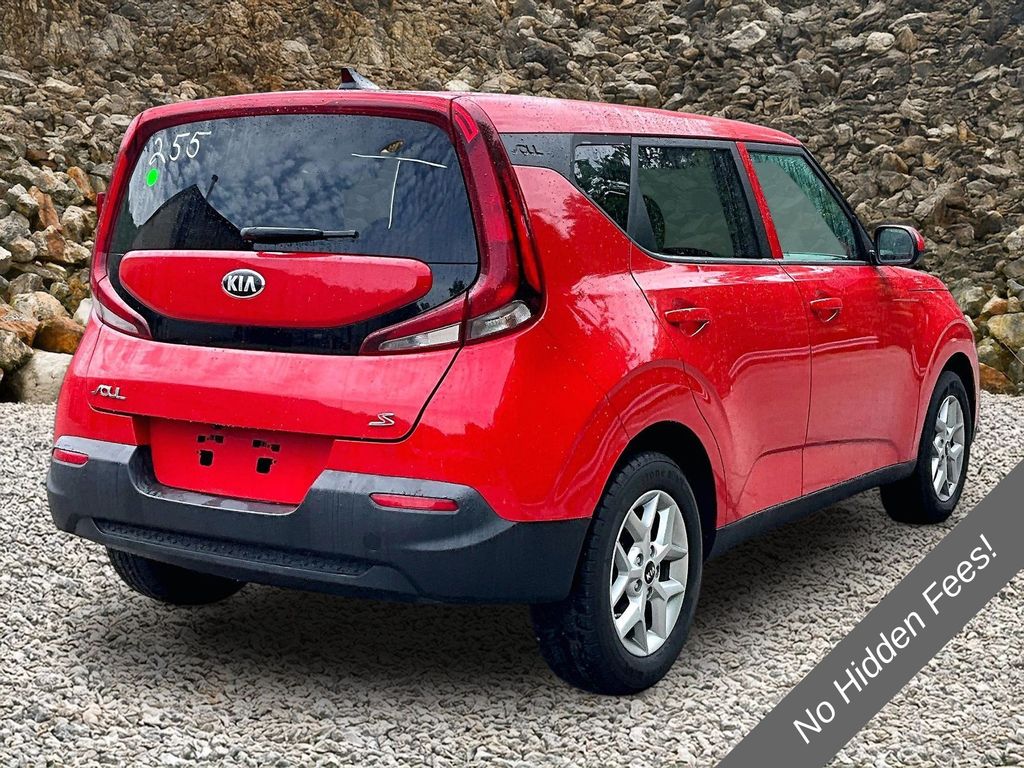 kia soul 2021 KNDJ23AU1M7752255 image kia soul 2021 KNDJ23AU1M7752255 image