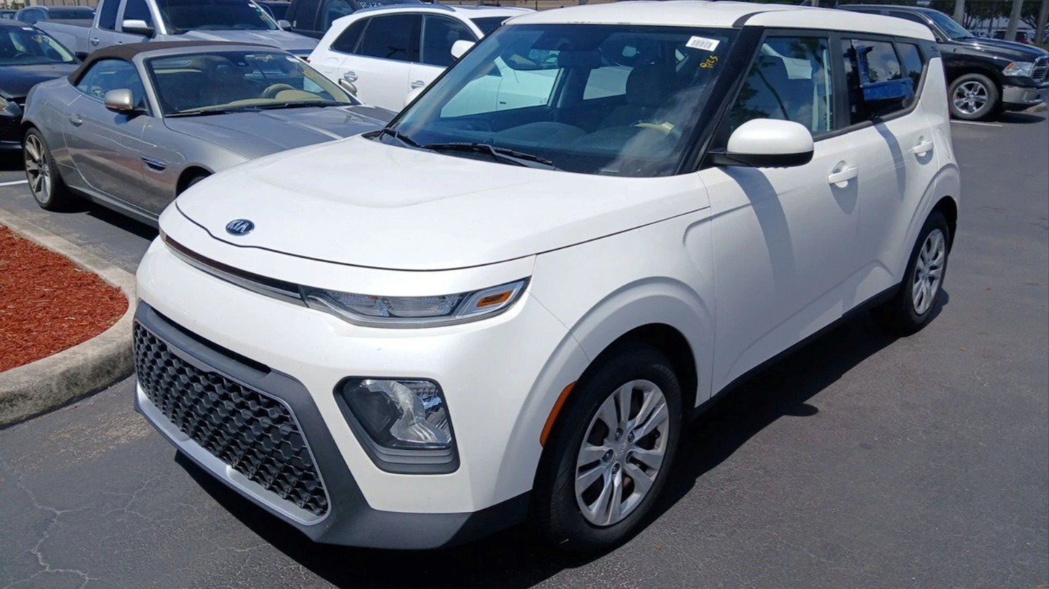 kia soul 2021 KNDJ23AU1M7736637 image kia soul 2021 KNDJ23AU1M7736637 image