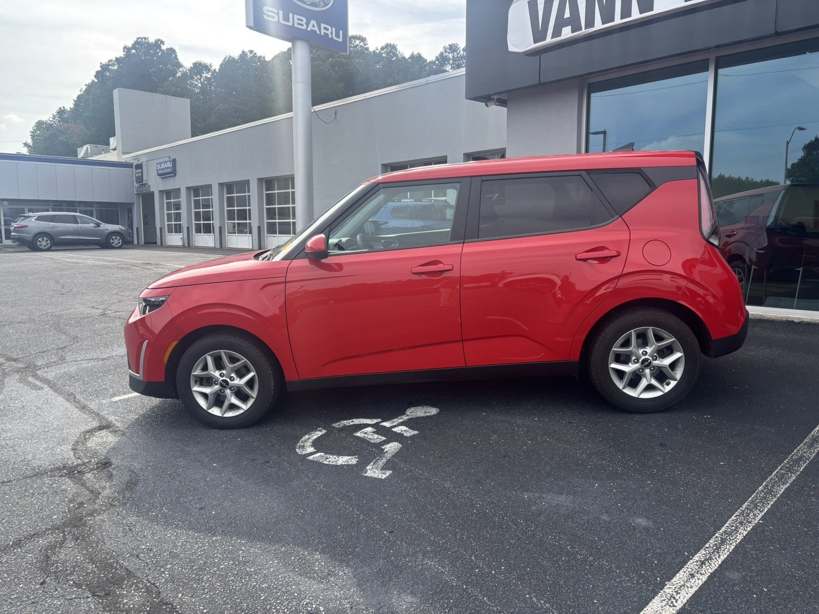 kia soul 2024 KNDJ23AU4R7229531 image kia soul 2024 KNDJ23AU4R7229531 image