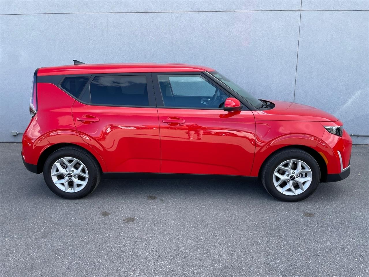 kia soul 2024 KNDJ23AU2R7238891 image kia soul 2024 KNDJ23AU2R7238891 image